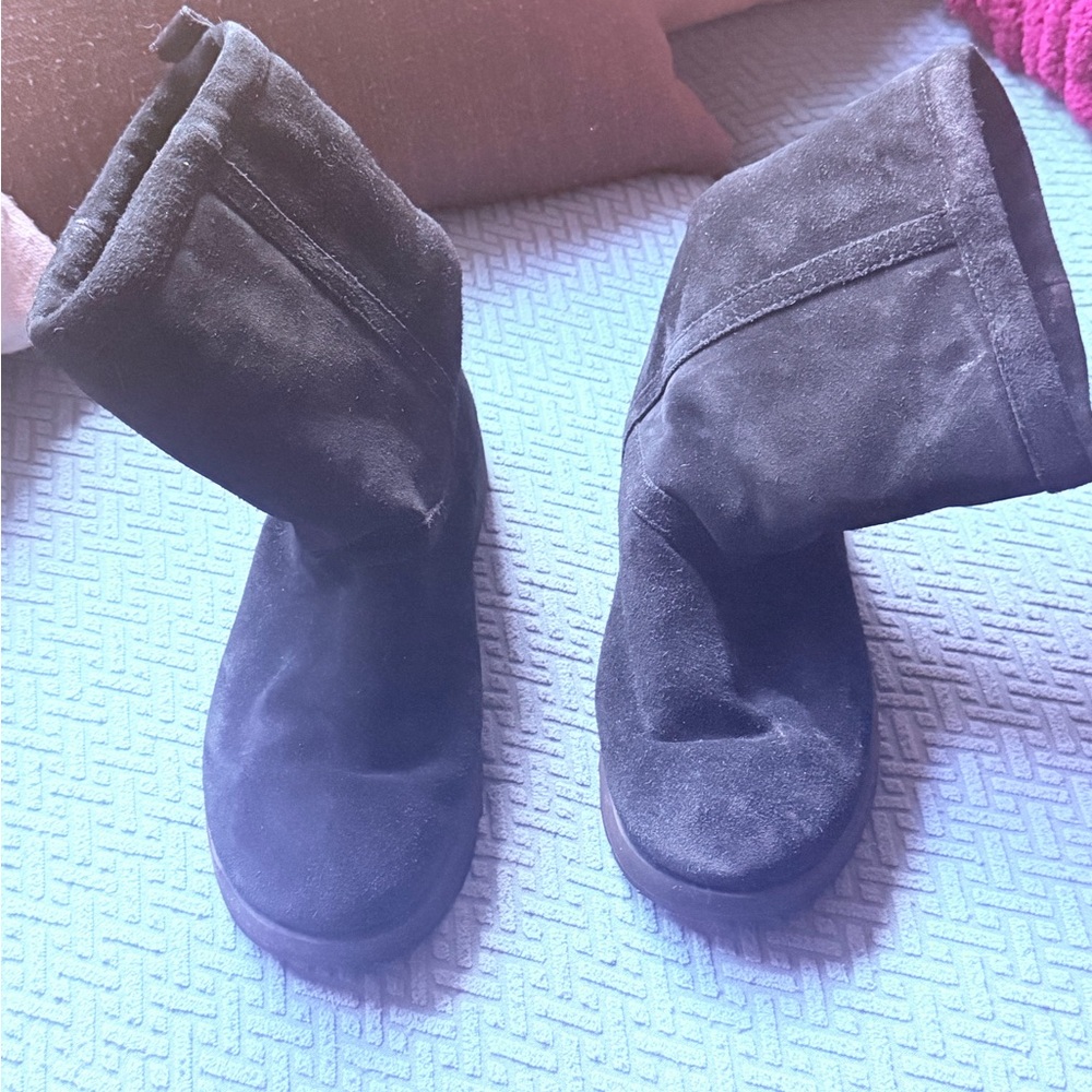 UGG Women's Black Winter Boots